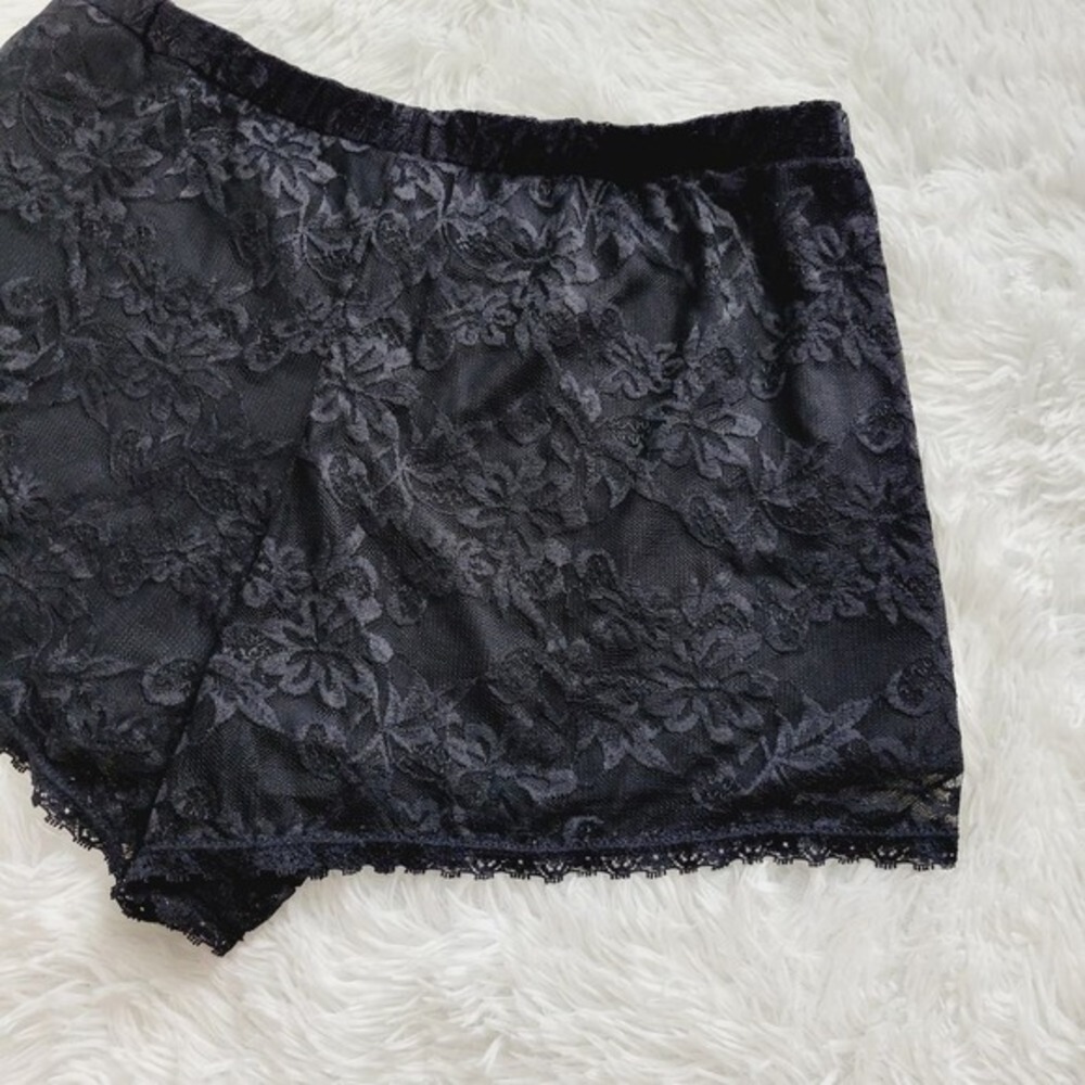 Spirit Halloween Black Lace Pajama Sleep Shorts Adult‎ Large - Picture 2 of 6